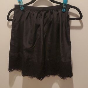 SLIP SKIRT Forever 21 Black Mini with Lace on Bottom Size XS